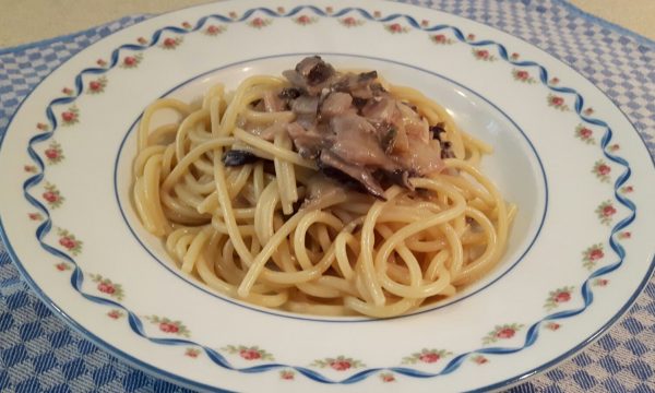VideoRicetta: Spaghettoni con Radicchio Trevigiano e Gorgonzola
