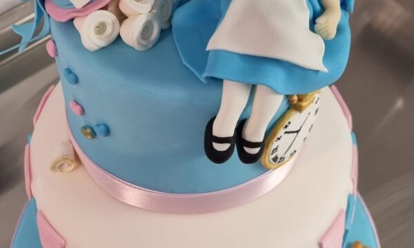 Cake Alice