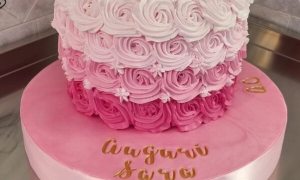 Cake Sara💖💖💖💖💖💖