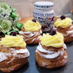 Confezione Zeppole, Biscotti e Cioccolatini