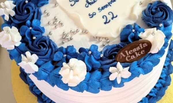 The Royal Blue Cake